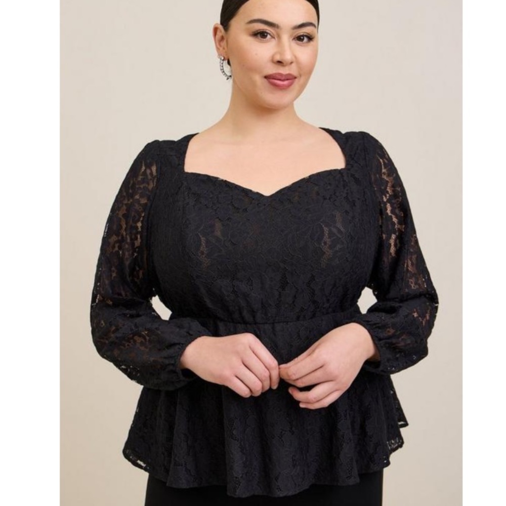 TORRID Peplum Lace Puff Sleeve Top 2X